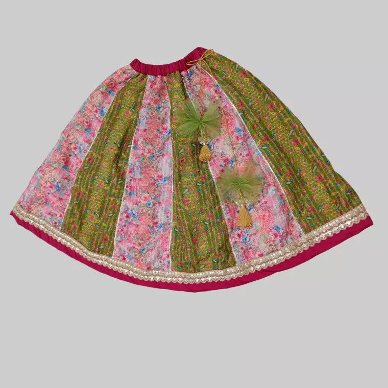Pink Puff Sleeves Top And Multicolor Lehenga With Dupatta & Potli Bag image 5